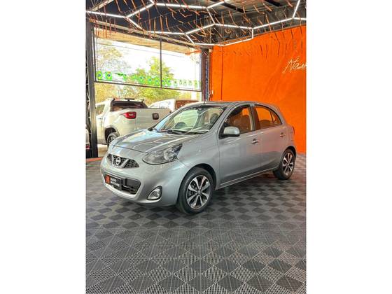 NISSAN MARCH 1.6 SL 16V FLEXSTART 4P XTRONIC NISSAN MARCH 1.6 SL 16V FLEXSTART 4P XTRONIC